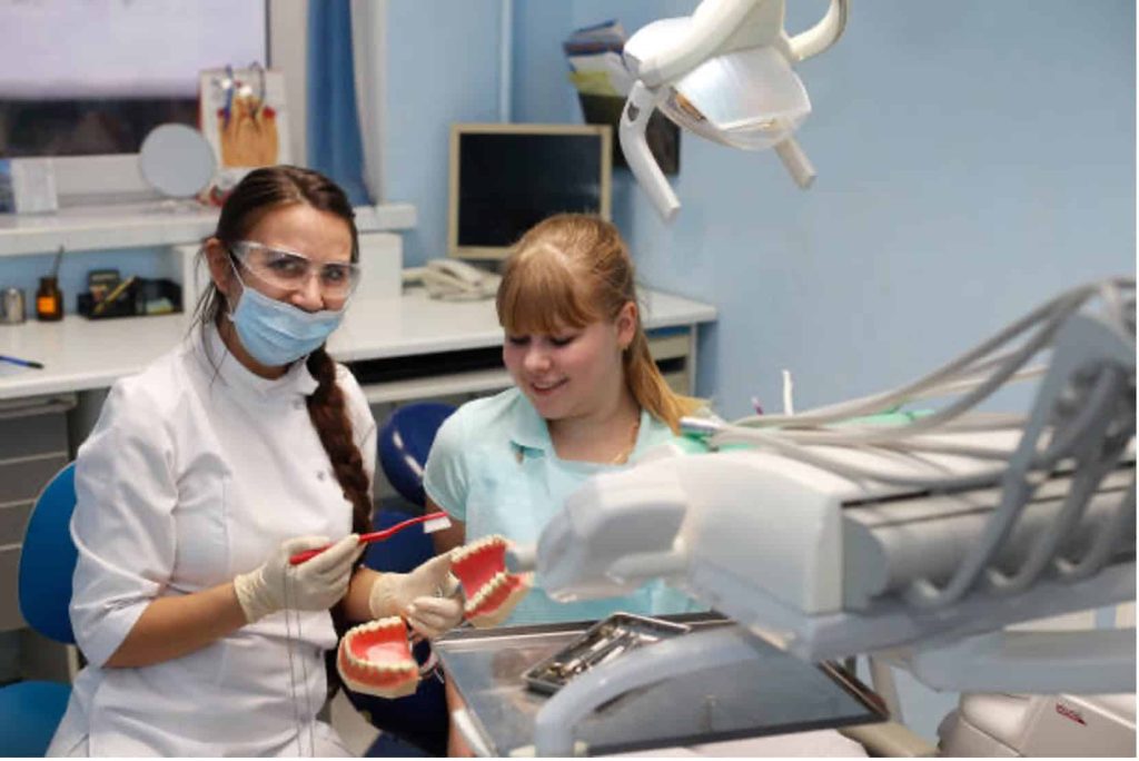 آوسبیلدونگ دستیار دندانپزشک در آلمان